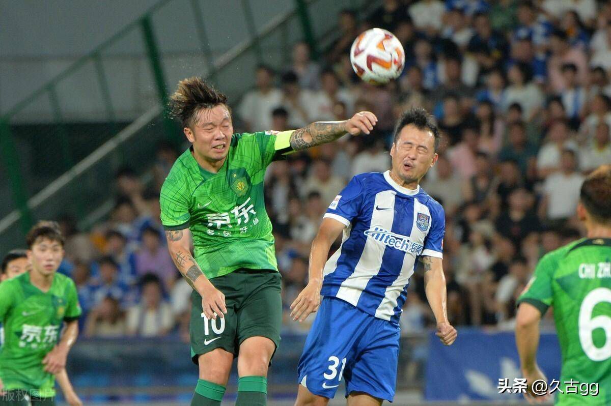 赛后，瓜迪奥拉赞扬了B席等人，并表示B席能踢任何位置。